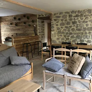 appartement-6-personnes-valgorge-07110.hotels-rhonealpes.com/